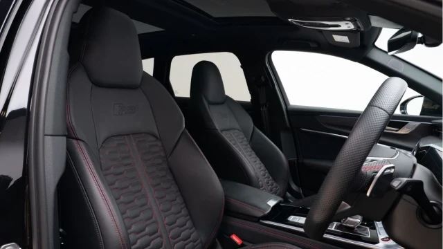 Audi RS6 (72 Reg) 4.0TFSI V8 Vorsprung Quattro Image 3