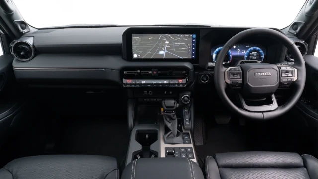 Toyota Land Cruiser (25 Reg) 2.8D Invincible (New Model) (VAT Q) Image 2