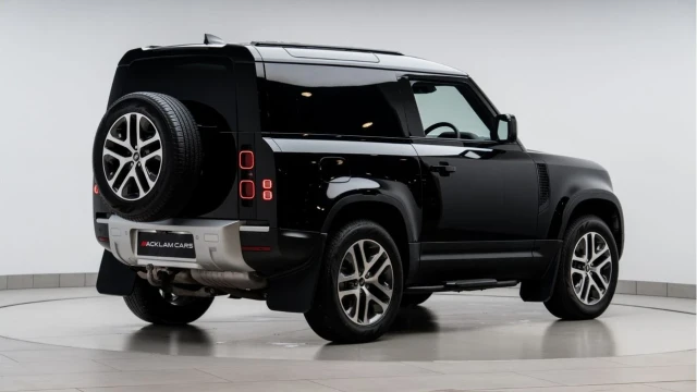 Land Rover Defender (74 Reg) 90 3.0 D250 S Hard Top Commercial (3 Seat) (+VAT) Image 7