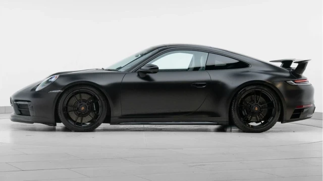 Porsche 911 (23 Reg) 3.0 Carrera 4 GTS Coupe (Aero) Image 4