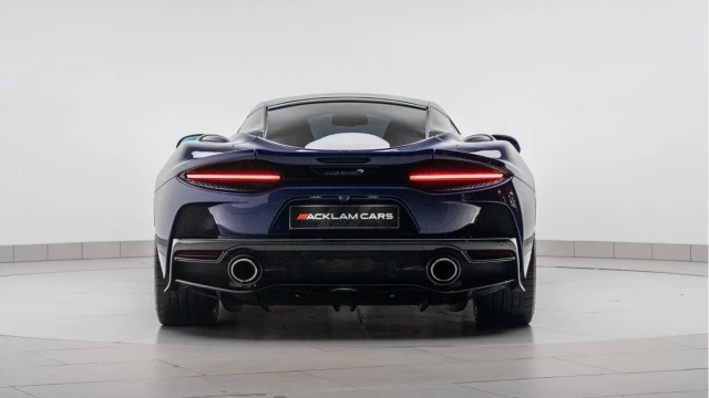 McLaren GT (24 Reg) 4.0 V8 GT Coupe Image 4