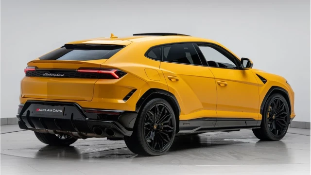 Lamborghini Urus (75 Reg) 4.0 V8 SE Hybrid Image 6