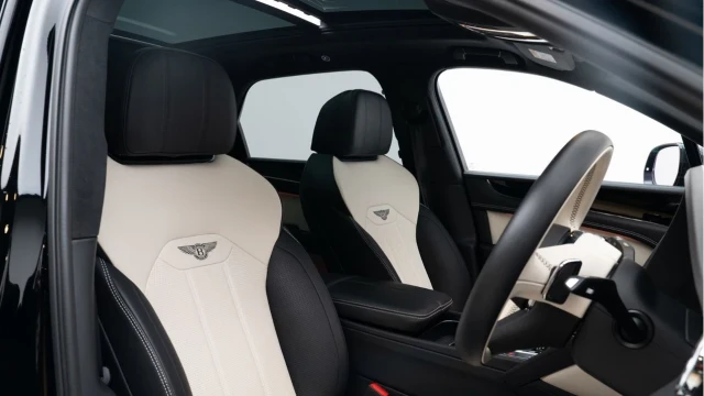 Bentley Bentayga (23 Reg) 4.0 V8 Image 3