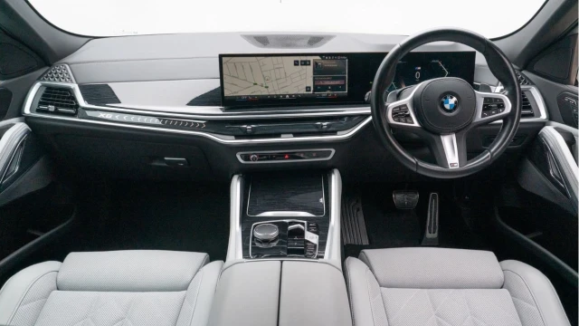 BMW X6 (73 Reg) 3.0 40D M Sport xDrive Image 2
