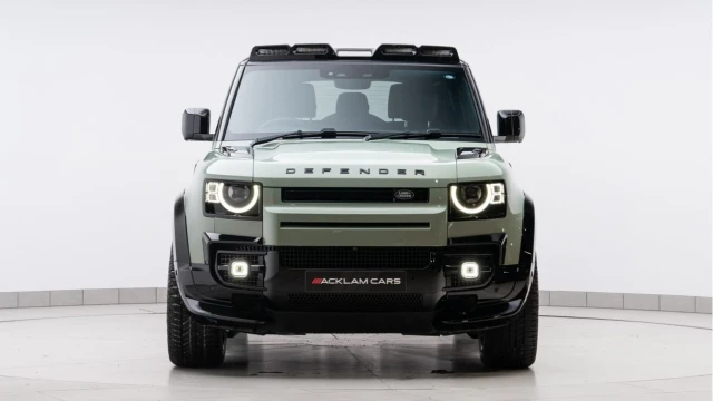 Land Rover Defender (23 Reg) 90 3.0 D300 75th Limited Edition Image 6