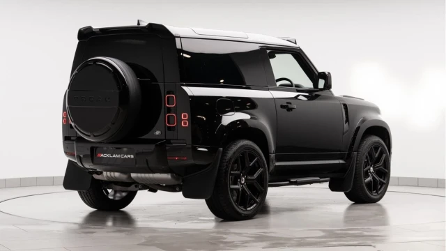 Land Rover Defender (74 Reg) 90 3.0 D250 S Hard Top Commercial (3 Seat) (Bespoke URBAN) (+VAT) Image 7