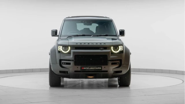 Land Rover Defender (25 Reg) 4.4 V8 P635 Octa Edition One Image 8