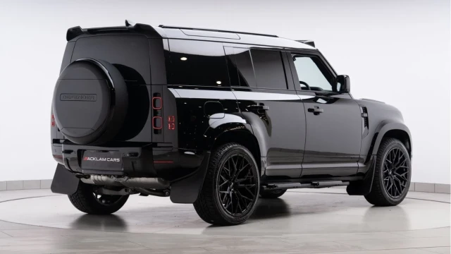 Land Rover Defender (74 Reg) 110 3.0 D350 X-Dynamic HSE Hard Top Commercial (Bespoke) (+VAT) Image 6