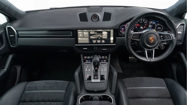 Porsche Cayenne (70 Reg) 4.0 V8 GTS Coupe Image 2
