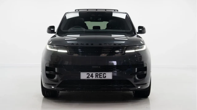 Land Rover Range Rover Sport (24 Reg) 3.0 D350 Autobiography (Black Pack) Image 6