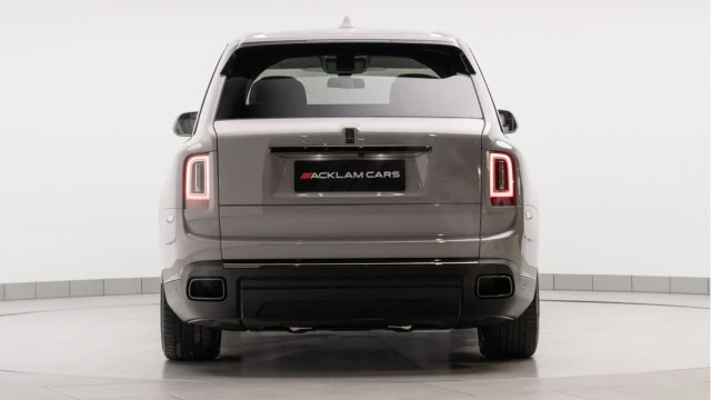 Rolls-Royce Cullinan (73 Reg) 6.8 V12 Black Badge Image 5
