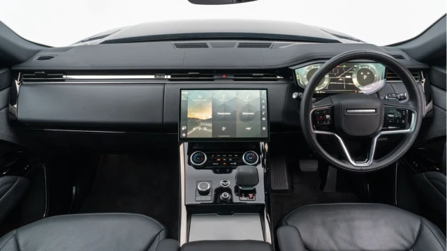 Land Rover Range Rover Sport (23 Reg) 3.0 D300 SE Image 2