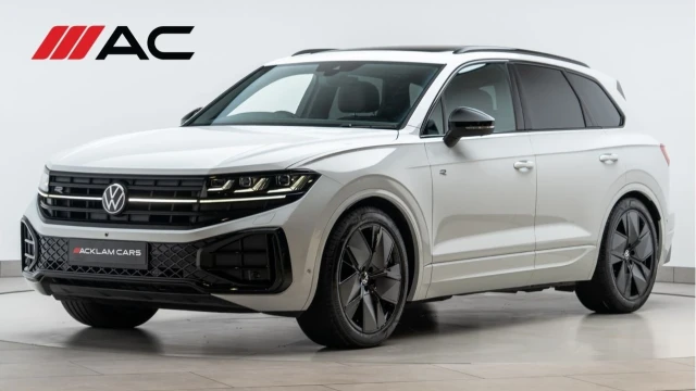 Volkswagen Touareg (73 Reg) 3.0TDI V6 Black Edition Image 1