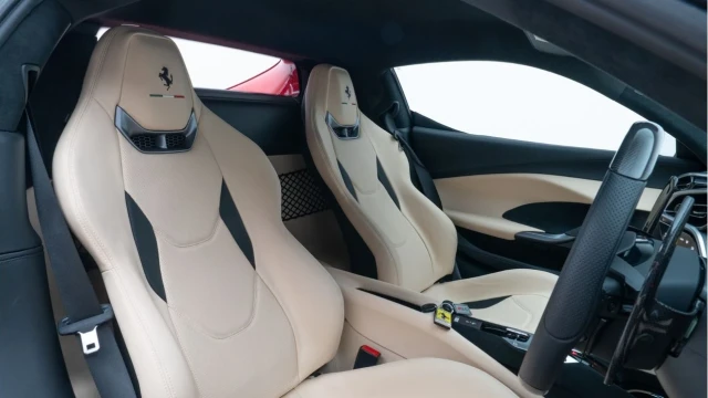 Ferrari 296 (74 Reg) 2.9 V6 GTB Image 3