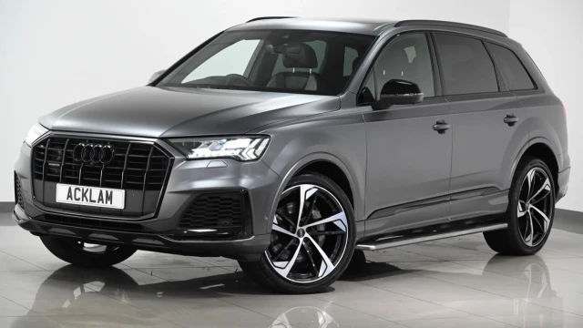 Audi Q7 2020 69 Audi Q7 3.0TDI S-Line Black Edition Quattro Image 3