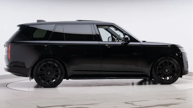 Land Rover Range Rover (22 Reg) 3.0 D350 Autobiography LWB 7 Seat Image 6