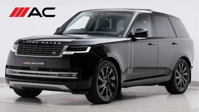 Land Rover Range Rover (74 Reg) 3.0 D300 SE Image 1