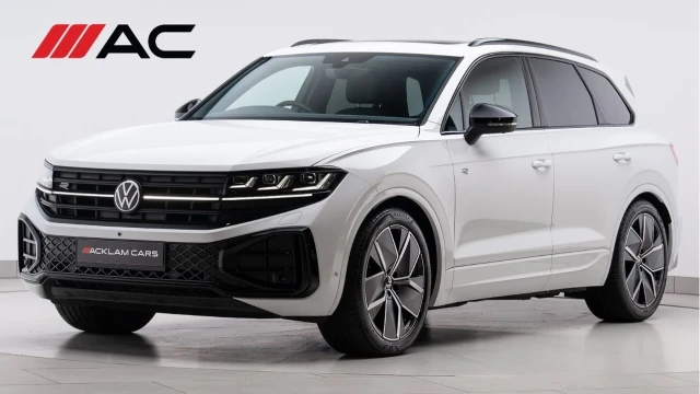 Volkswagen Touareg (24 Reg) 3.0TDI V6 Black Edition Image 1