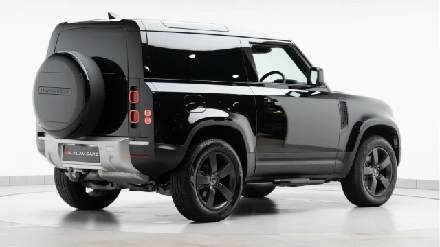 Land Rover Defender (74 Reg) 90 3.0 D250 S Hard Top Commercial (3 Seat) (+VAT) Image 6