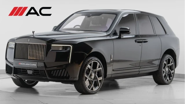 Rolls-Royce Cullinan Series II (25 Reg) 6.7 V12 Black Badge Image 1