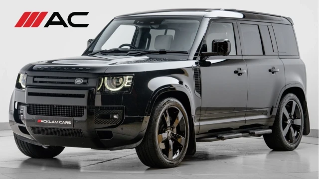 Land Rover Defender (74 Reg) 110 3.0 D350 X-Dynamic HSE (Black Pack) Image 1