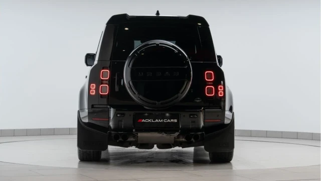 Land Rover Defender (73 Reg) 110 5.0 V8 P525 (URBAN) Image 5