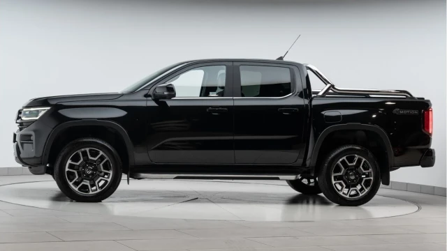 Volkswagen Amarok (23 Reg) 2.0TDI Style 4Motion (+VAT) Image 4