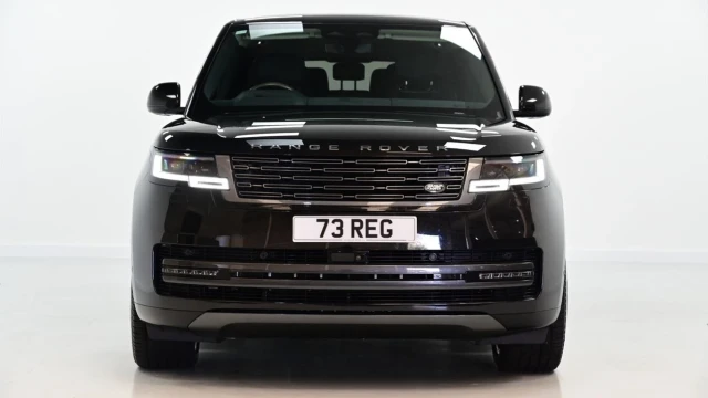 Land Rover Range Rover (73 Reg) 3.0 D350 Autobiography LWB 7 Seat Image 7