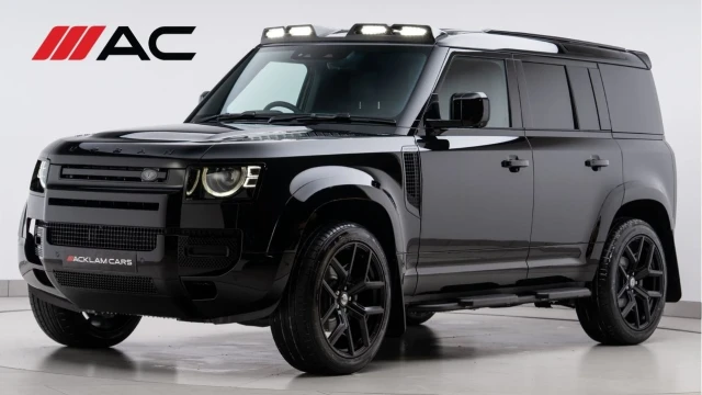 Land Rover Defender (74 Reg) 110 3.0 D250 X-Dynamic SE Hard Top Commercial (3 Seat) (Bespoke URBAN) (+VAT) Image 1