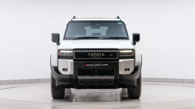 Toyota Land Cruiser (74 Reg) 2.8 Invincible (VAT Q) Image 7