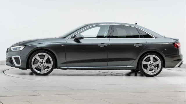 Audi A4 (24 Reg) 2.0 35TFSI S-Line Image 4