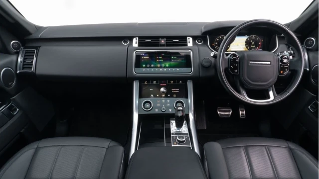 Land Rover Range Rover Sport (21 Reg) 3.0 D300 Silver Edition Image 2