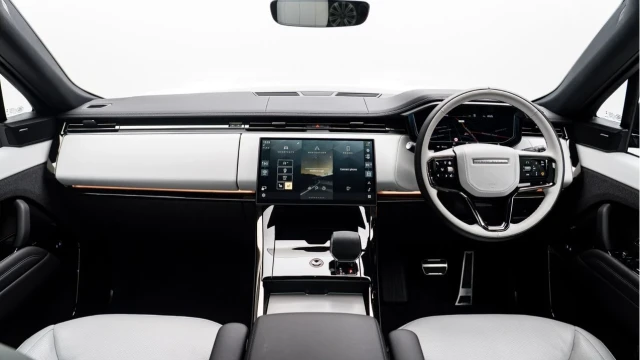 Land Rover Range Rover Sport (75 Reg) 3.0 Edition Image 2