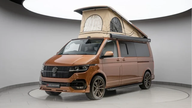 Volkswagen Transporter (22 Reg) T32 2.0 BiTDI Highline DSG (Camper) Image 2