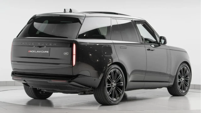 Land Rover Range Rover (23 Reg) 3.0 D350 Autobiography (Shadow Pack) Image 6
