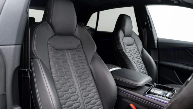 Audi Rs Q8 (25 Reg) 4.0TFSI V8 Performance Carbon Vorsprung Quattro Image 3