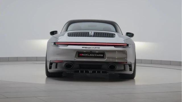 Porsche 911 (72 Reg) 3.0 Targa 4 GTS (Techart) Image 7