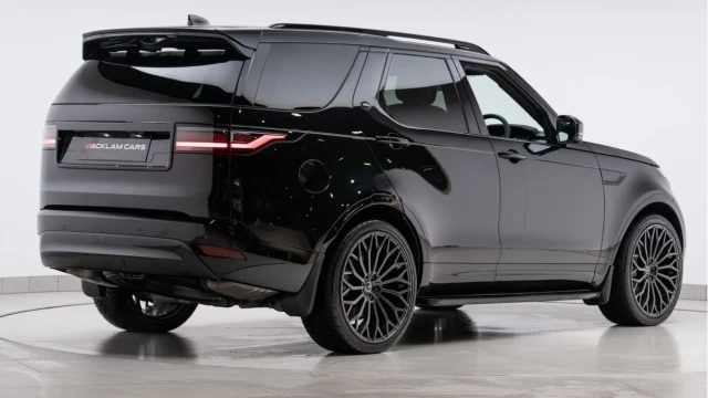 Land Rover Discovery (24 Reg) 3.0 D300 Dynamic HSE Commercial (5 Seat) (+VAT) Image 8