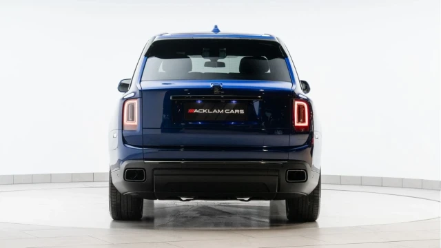 Rolls-Royce Cullinan (73 Reg) 6.75 V12 Black Badge Image 8