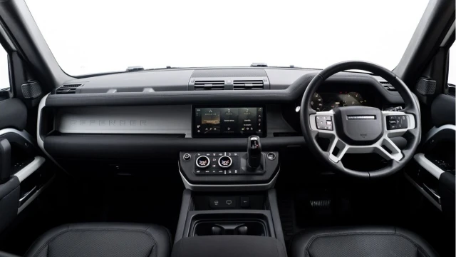 Land Rover Defender (72 Reg) 110 3.0 D250 SE (Bespoke) Image 2