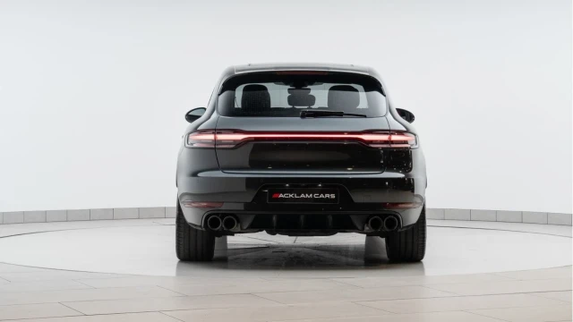 Porsche Macan (70 Reg) 2.9 GTS PDK Image 5