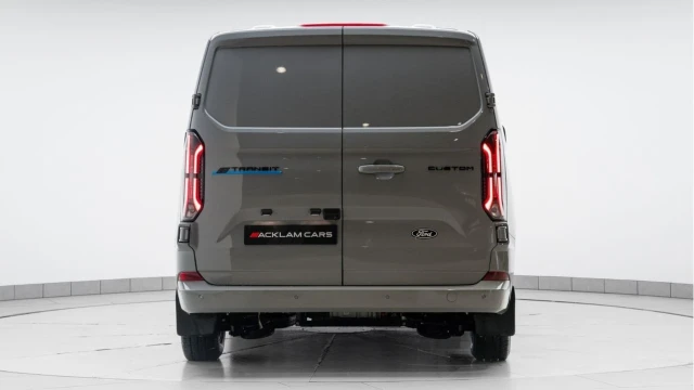 Ford E-Transit Custom (25 Reg) 320 Limited (Electric) Image 7