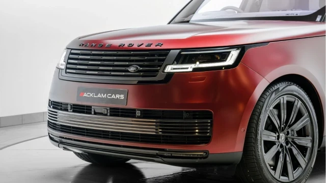 Land Rover Range Rover (72 Reg) 3.0 P510e SV Hybrid Image 5