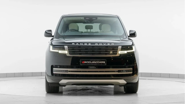 Land Rover Range Rover (74 Reg) 3.0 D300 SE (VAT Q) Image 7