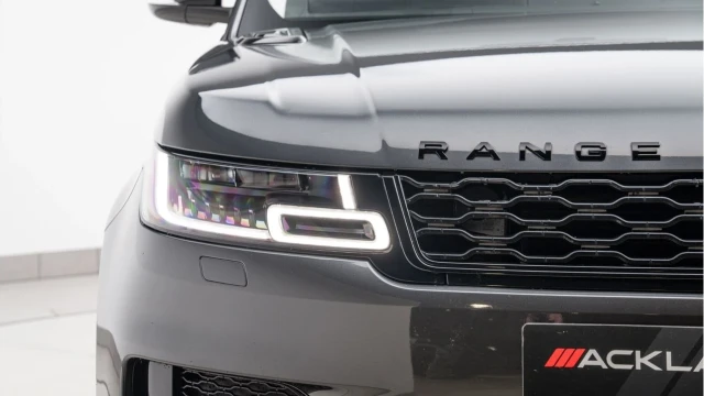 Land Rover Range Rover Sport (20 Reg) 3.0 SDV6 Autobiography Dynamic (Black Pack) Image 5
