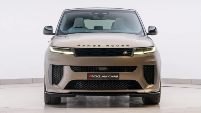 Land Rover Range Rover Sport (74 Reg) P635 4.4 V8 SV Edition One Carbon Bronze Image 6