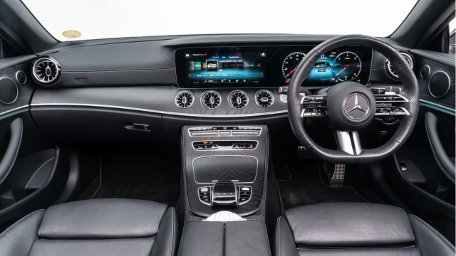 Mercedes-Benz E Class (23 Reg) E220 2.0D AMG Line Premium Convertible Image 3