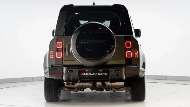 Land Rover Defender (75 Reg) 110 3.0 D350 X-Dynamic HSE (VAT Q) Image 7