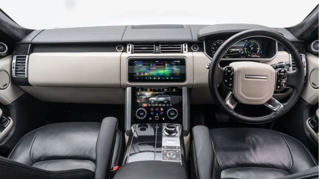 Land Rover Range Rover (18 Reg) 2.0 P400e Autobiography Hybrid Image 2