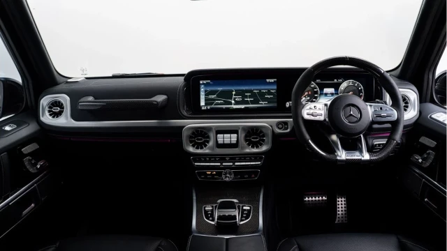 Mercedes-Benz AMG G63 (73 Reg) 4.0 V8 Carbon Edition 4Matic Image 2